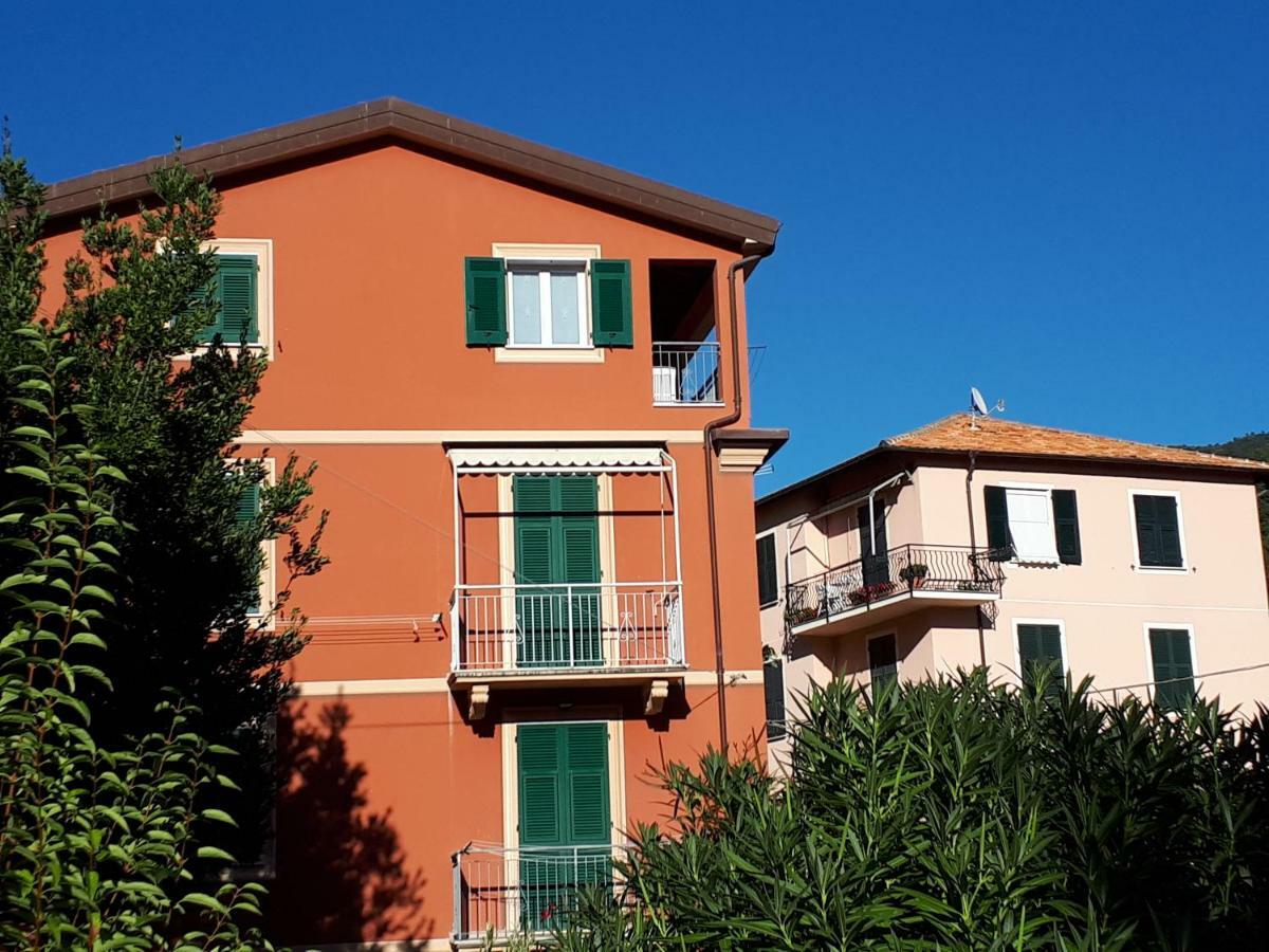 Appartamenti Enrica Moneglia Exterior photo